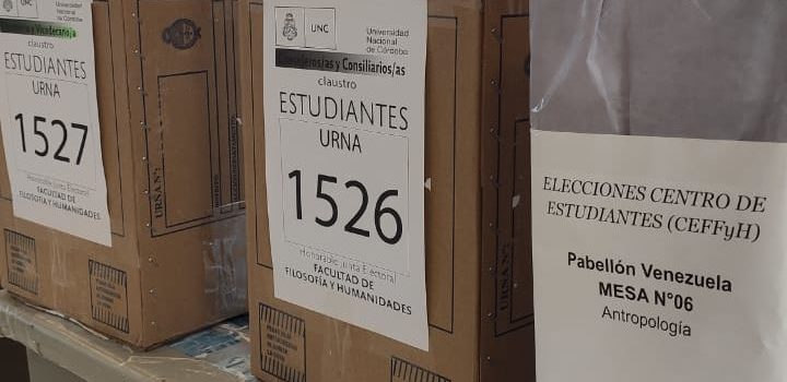 Prórroga de horarios de votación para mesas de egresadxs y estudiantes Prórroga de horarios de votación para mesas de egresadxs y estudiantes